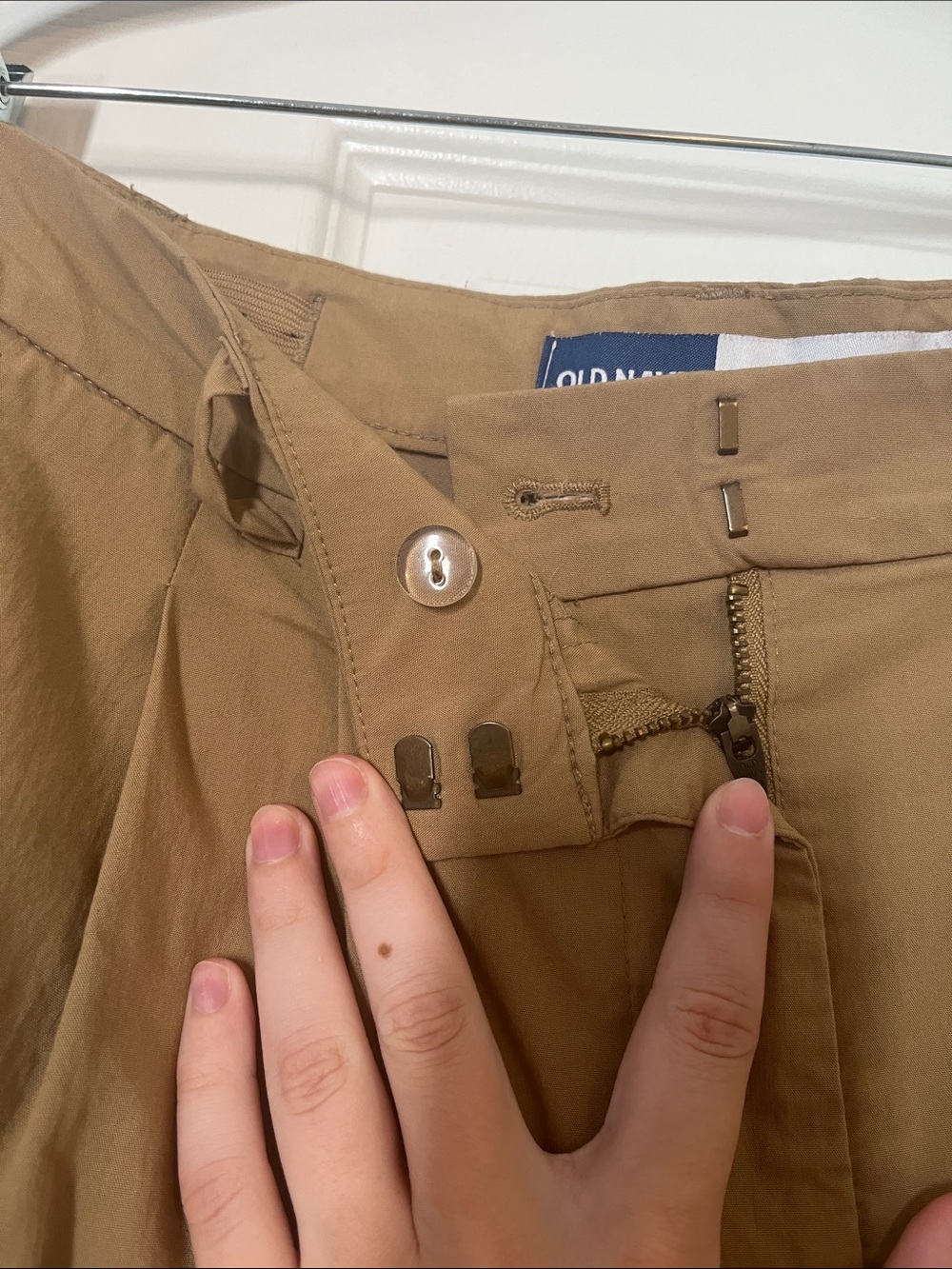 Two Pack Bundle of Old Navy Extra High Waisted Adjustable Waist Trousers - Picture 3 of 8